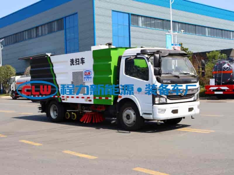 東風多利卡洗掃車